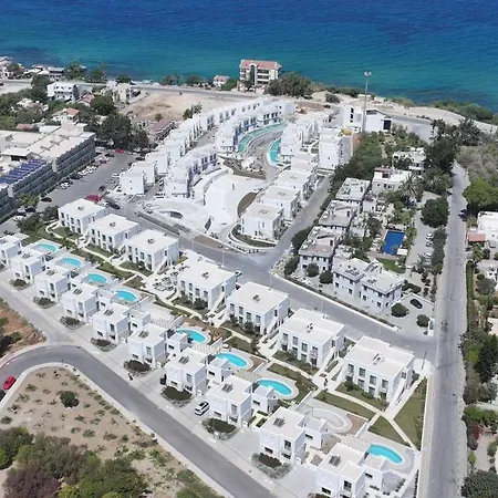 Residential Complex Irina Lejlighed Lapithos (Northern Cyprus)