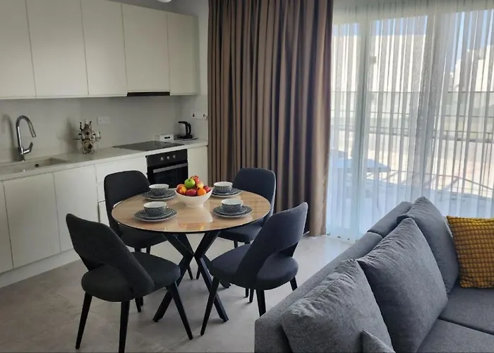 Residential Complex Irina ラピソス