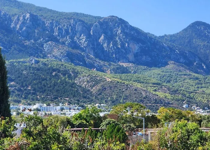 Residential Complex Irina ラピソス