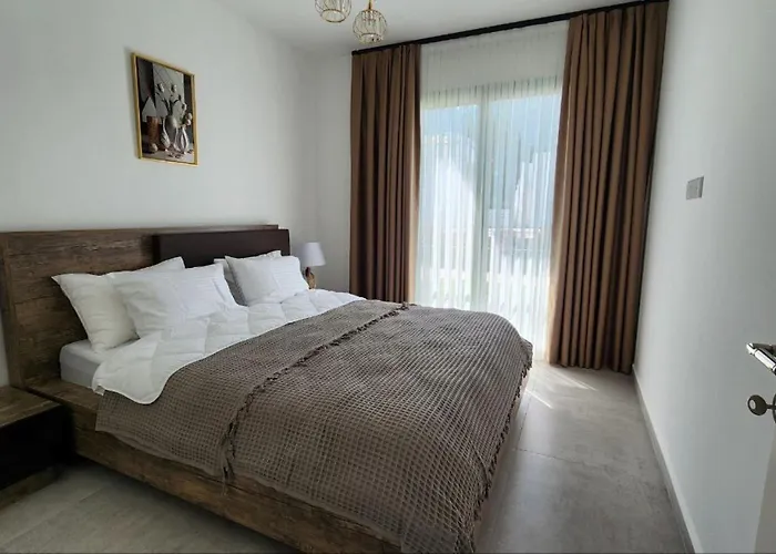 アパート Residential Complex Irina