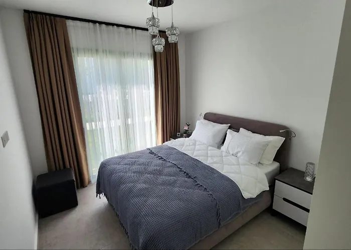 Residential Complex Irina アパート *