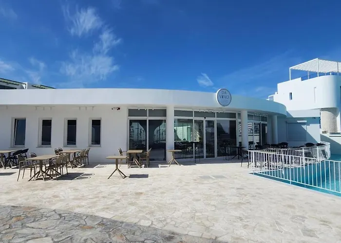 Residential Complex Irina ラピソス